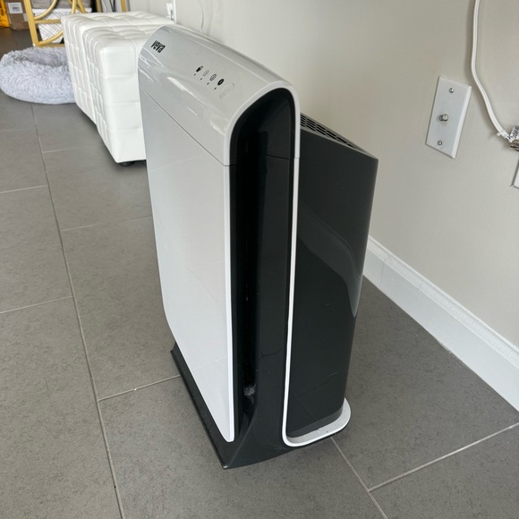 VEVA ProHEPA 9000 Premium Large Room Air Purifier - Picture 3 of 3
